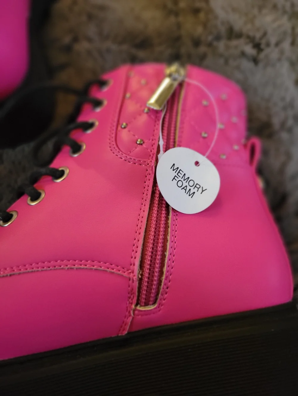 Sonoma Boots Hot Pink Waffle Sole Lace Ups  Girls‎ Size 2